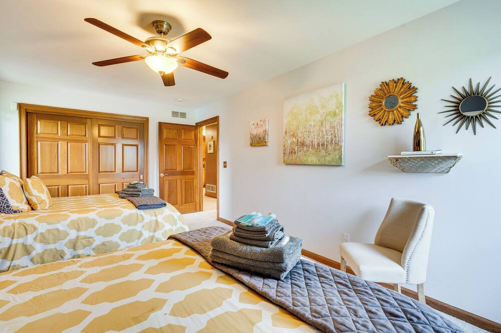 Photo of Bedroom in Grove City