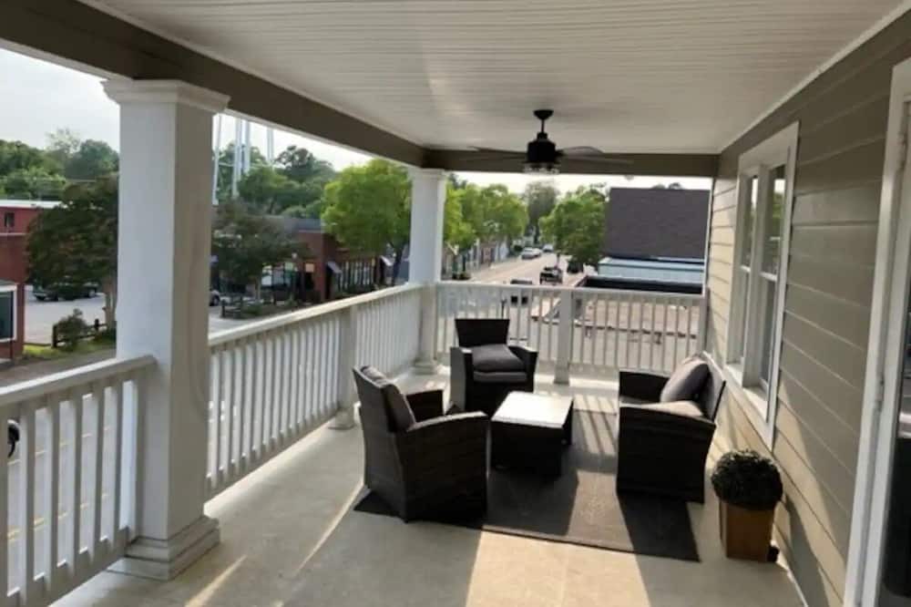 Photo of Patio Balcony in Zanoni