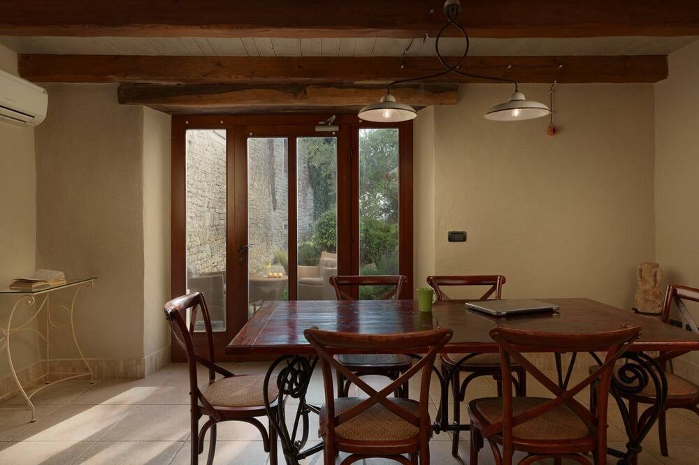 Photo of Kitchen in Prkacini