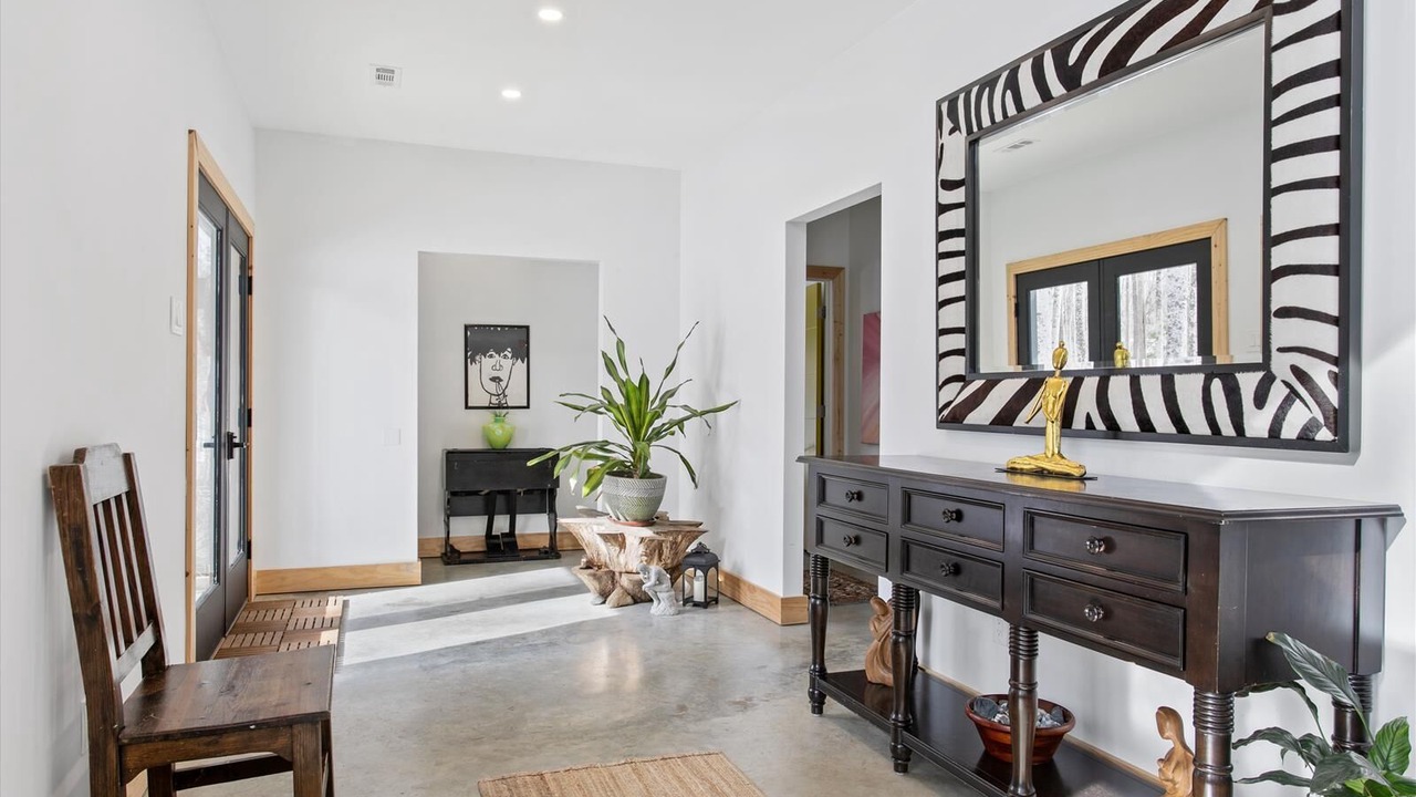 Photo of Livingroom in Stonehouse