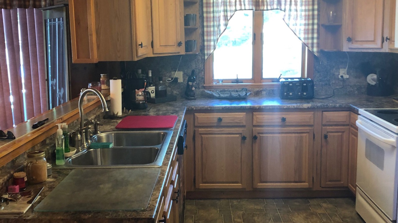 Photo of Kitchen in Abbot