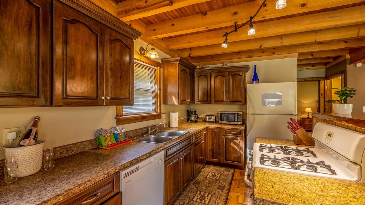 Photo of Kitchen in Edray