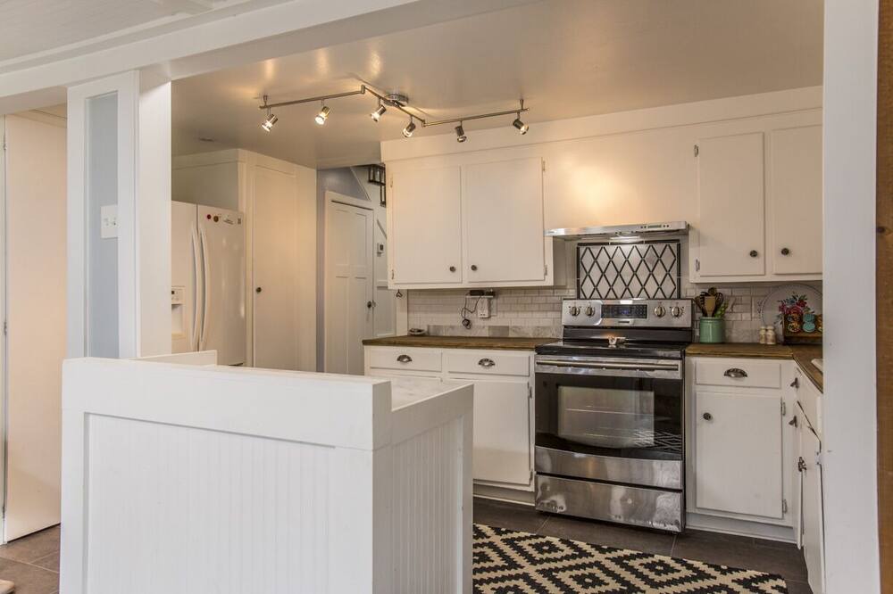 Photo of Kitchen in Ware