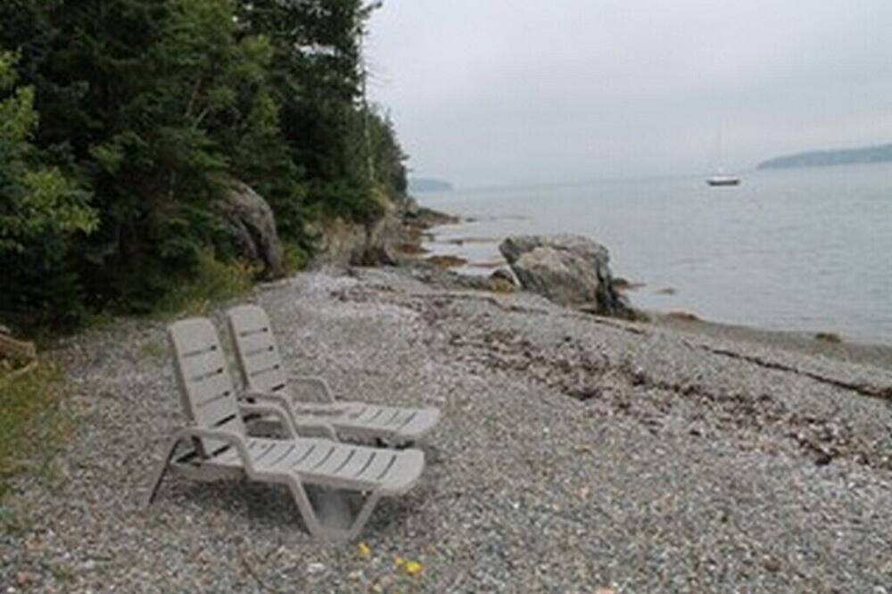 Photo of Others in Salsbury Cove