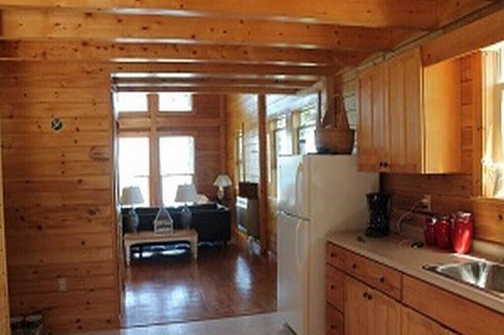 Photo of Bedroom in Salsbury Cove