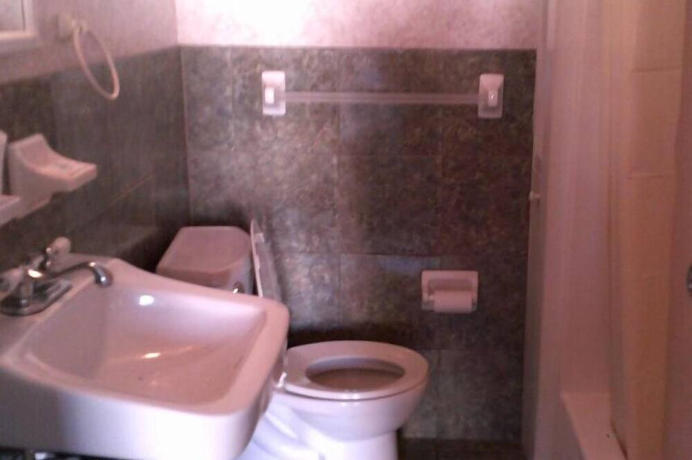 Photo of Bathroom in Rehoboth by the Sea