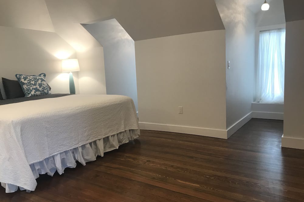 Photo of Bedroom in Marfa