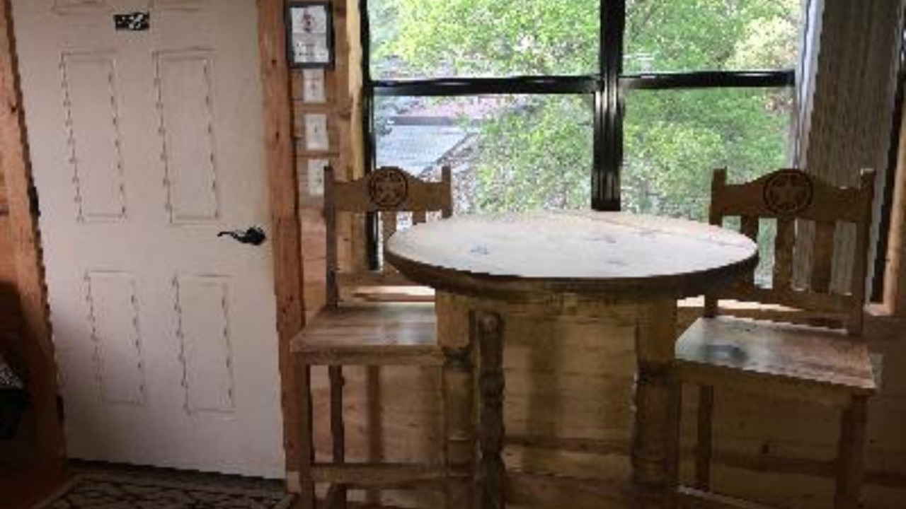 Photo of Livingroom in Fredericksburg