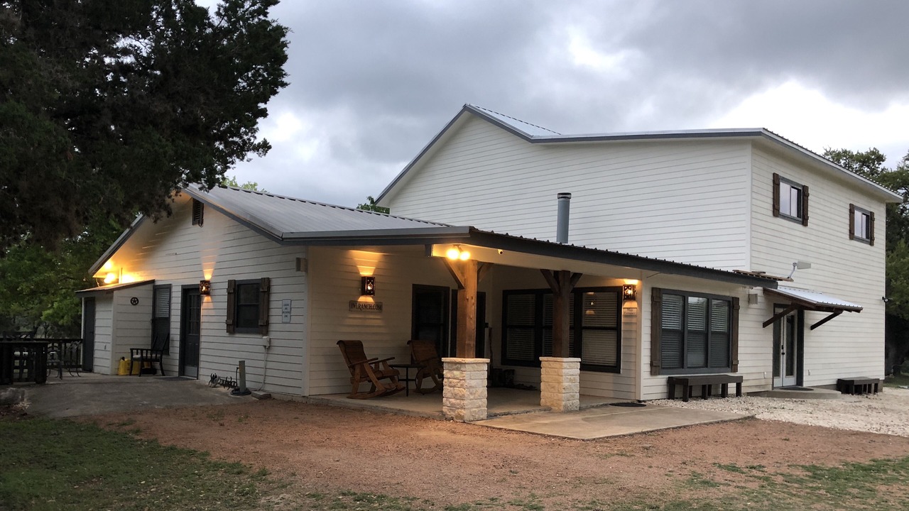 Photo of Outdoor in Leakey