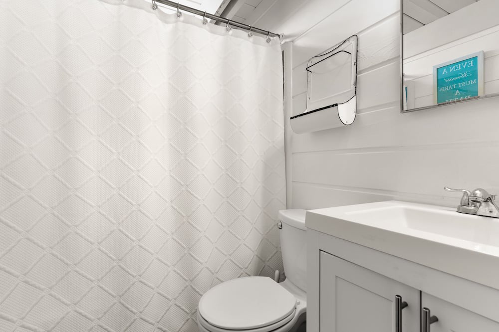 Photo of Bathroom in Rehoboth by the Sea