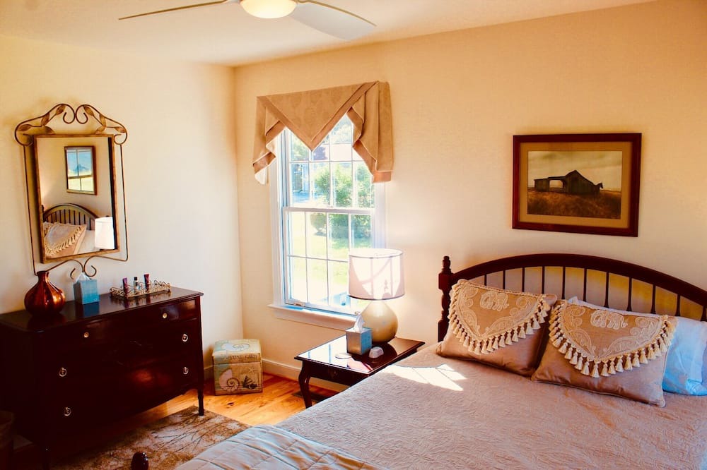 Photo of Bedroom in Ware