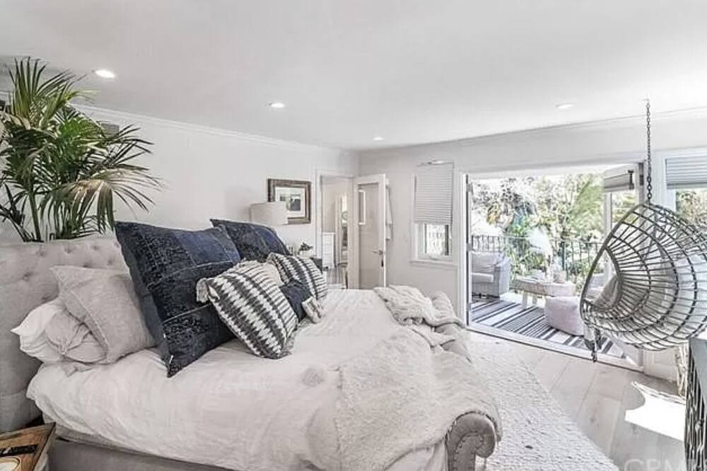 Photo of Bedroom in Diamond Crestview