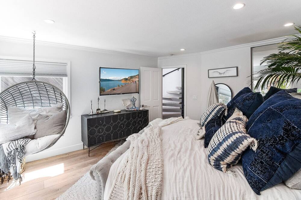 Photo of Bedroom in Diamond Crestview