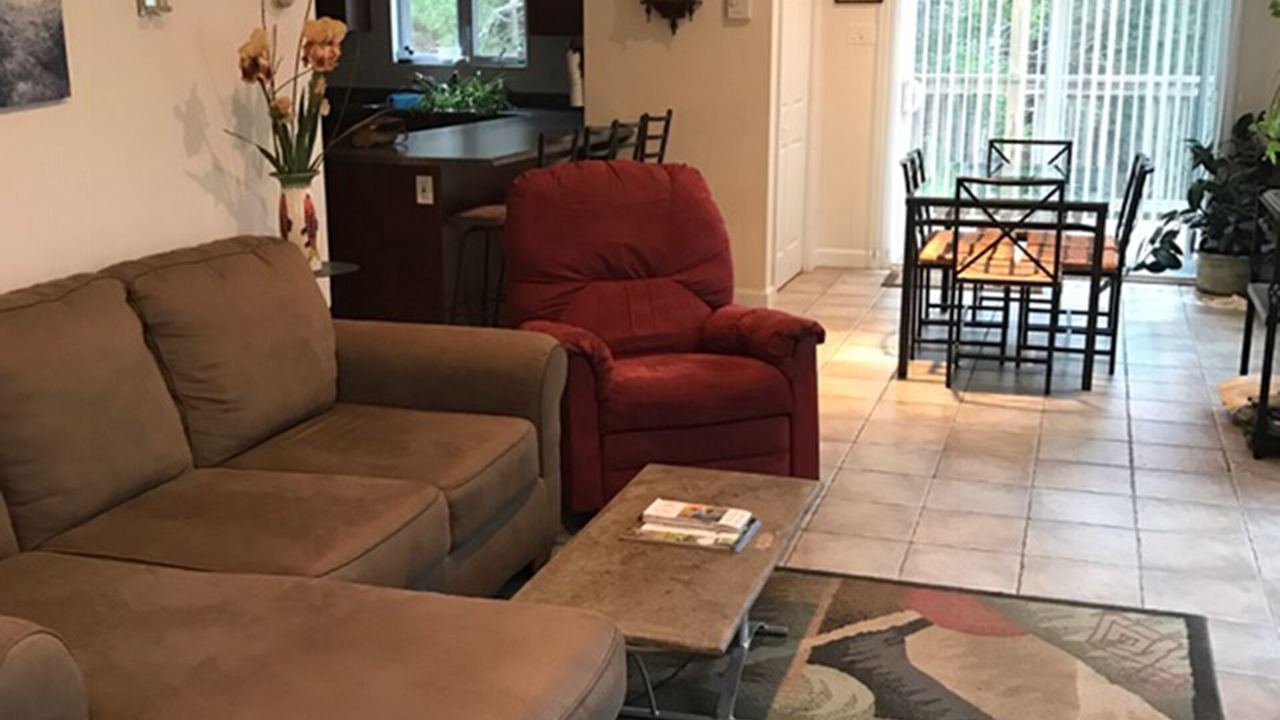 Photo of Livingroom in Salsbury Cove
