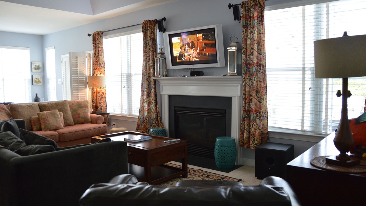Photo of Livingroom in Villages of Five Points
