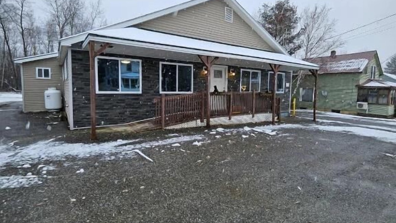 Photo of Outdoor in Howland