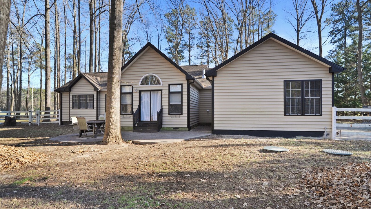 Photo of Outdoor in Milton
