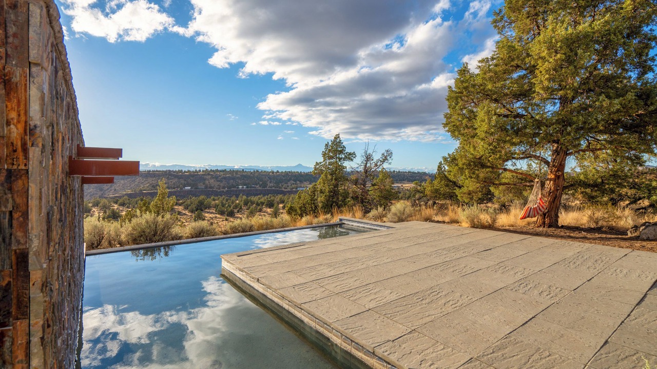 Photo of Outdoor in Crooked River Ranch