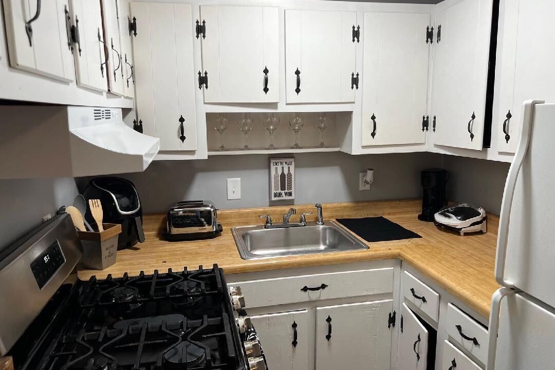 Photo of Kitchen in Lincoln Village