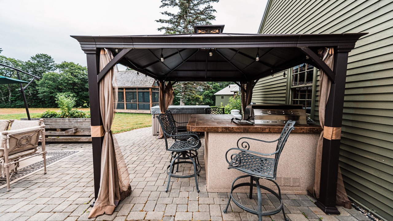 Photo of Outdoor in Kingfield