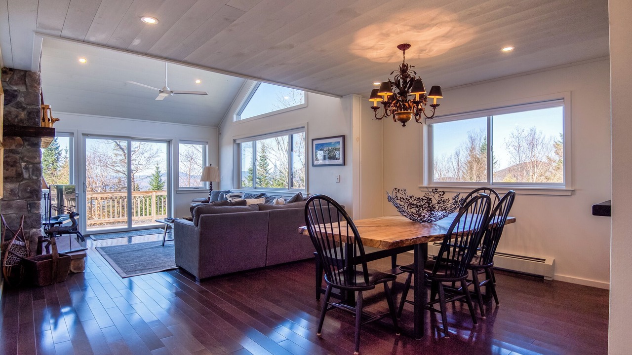 Photo of Livingroom in Rangeley