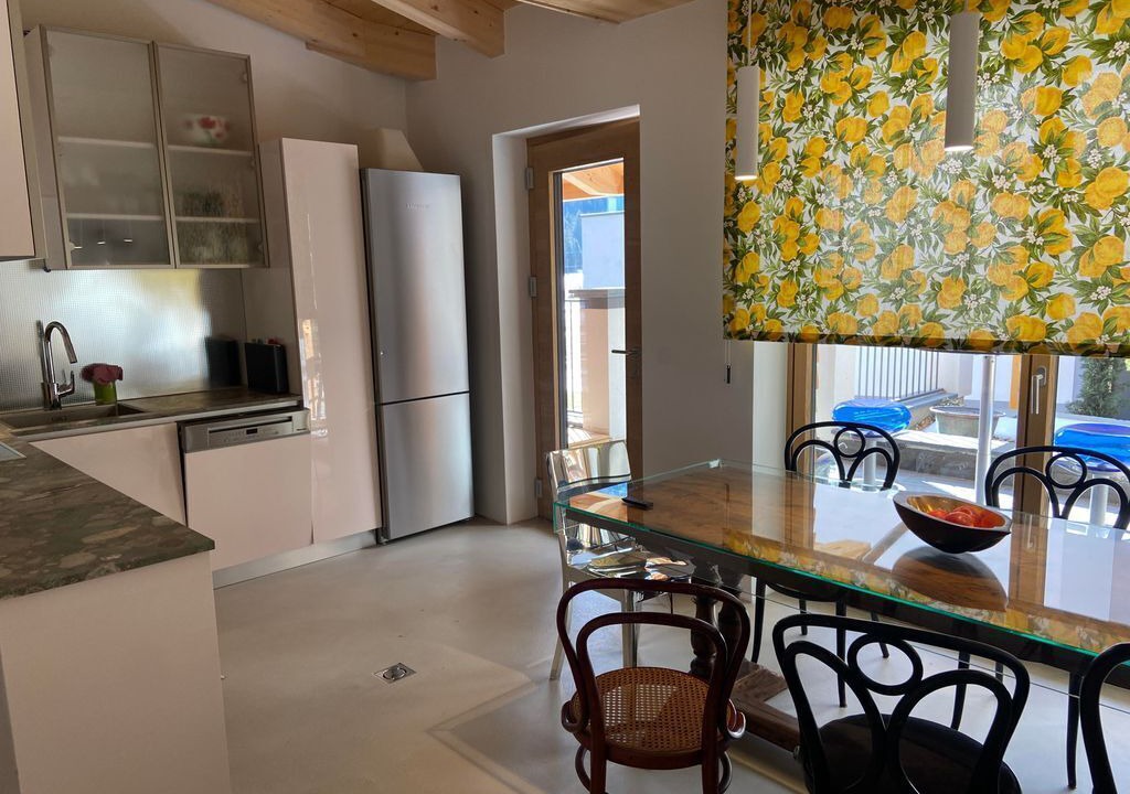Photo of Kitchen in Trins