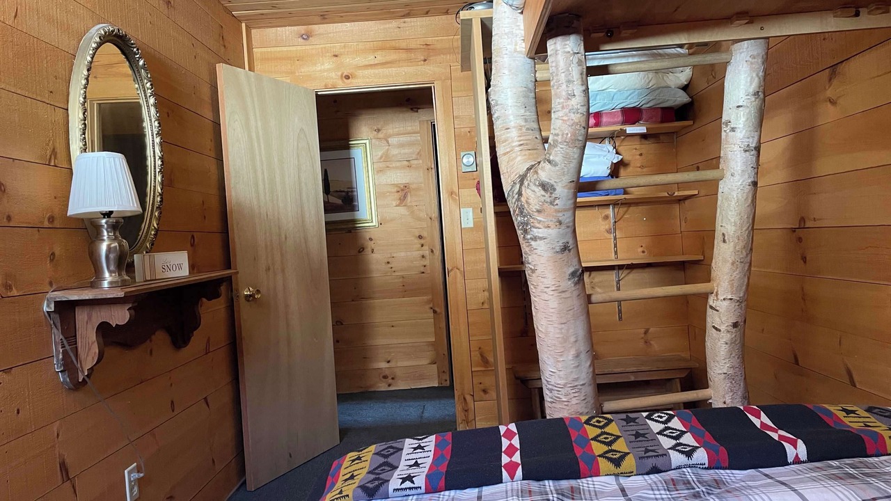 Photo of Bedroom in Warren
