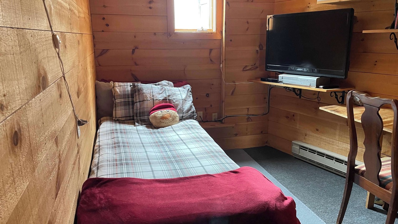 Photo of Bedroom in Warren