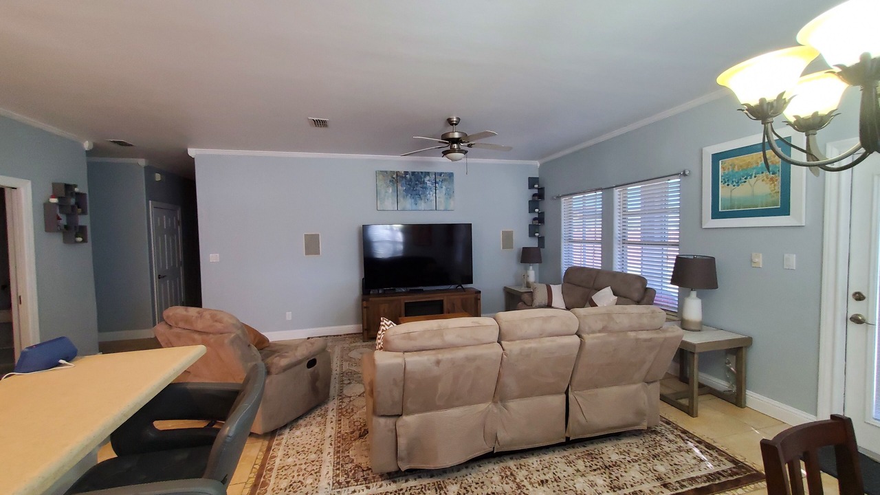 Photo of Livingroom in Laguna Vista