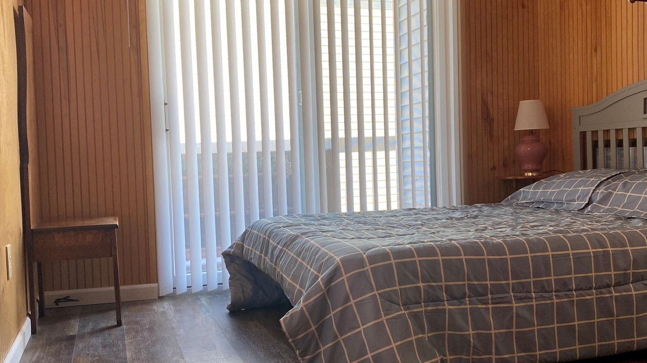 Photo of Bedroom in Broadkill Beach