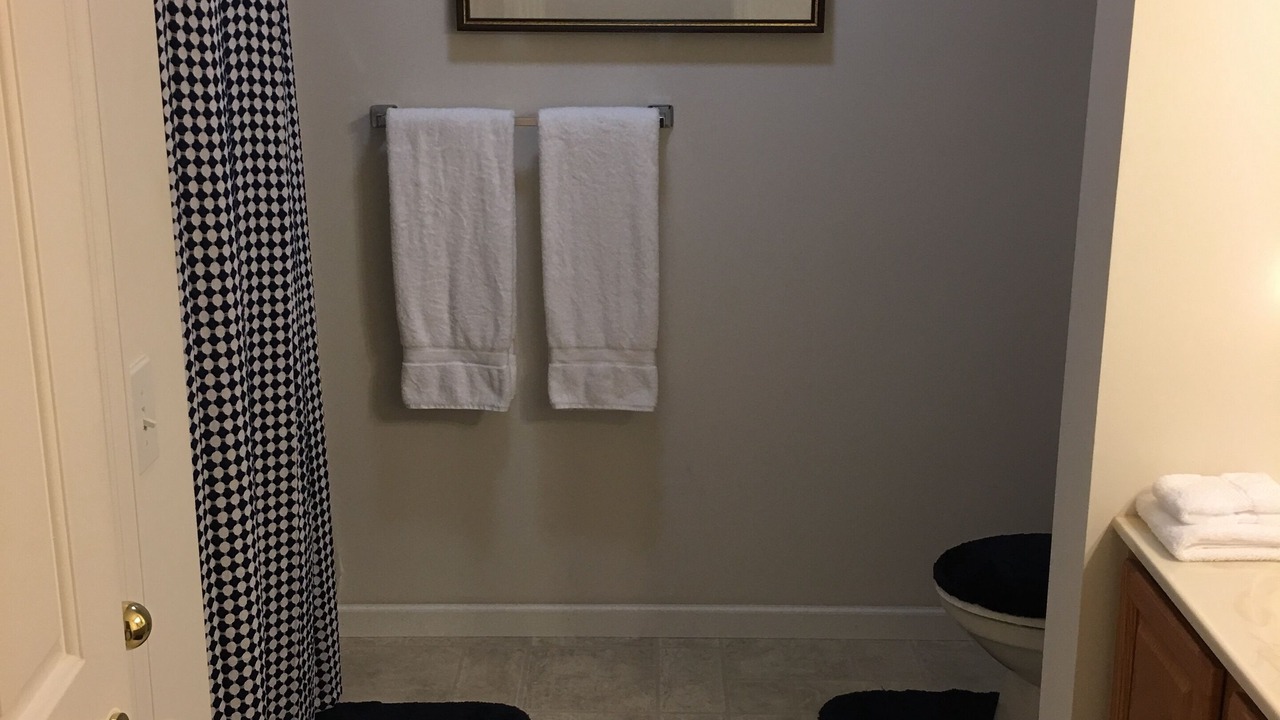 Photo of Bathroom in Fentress