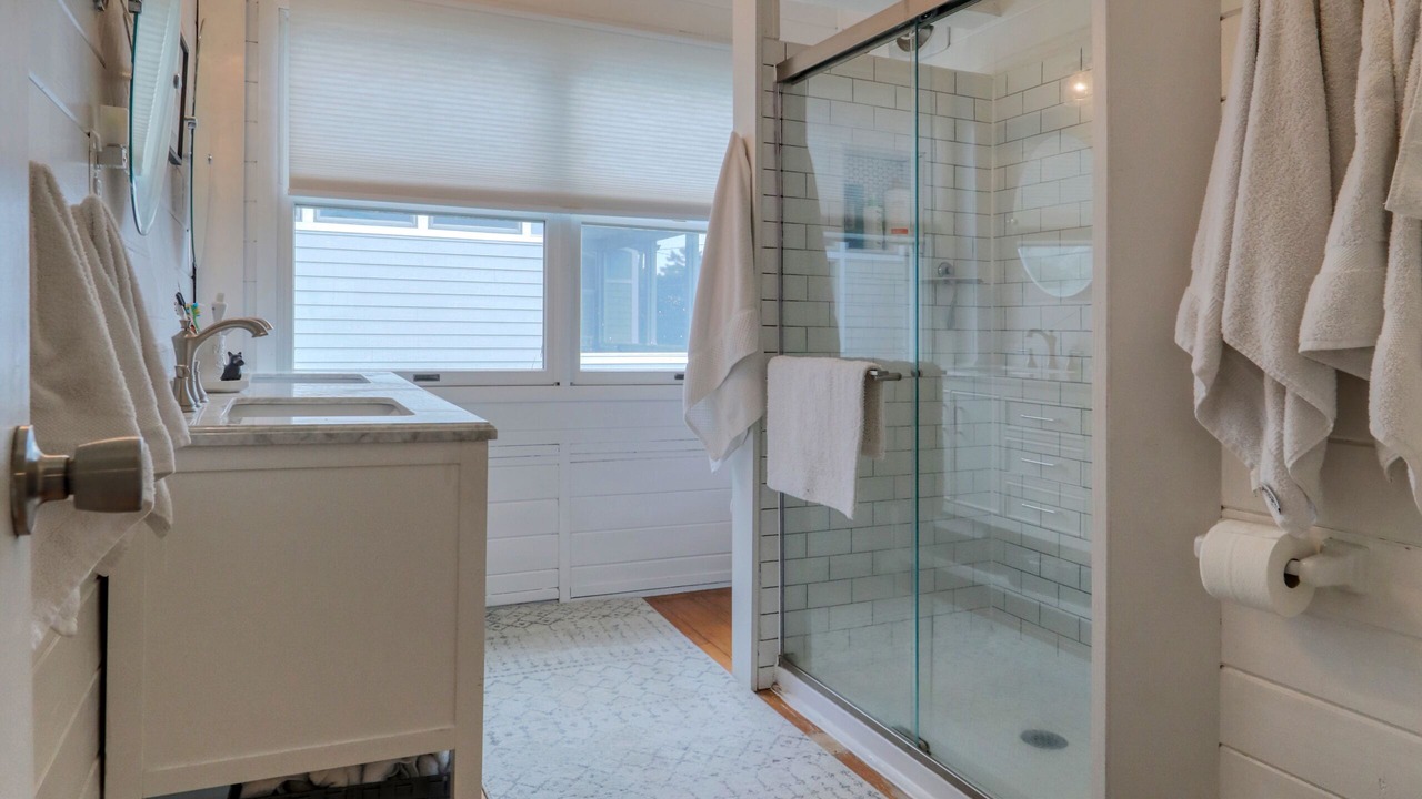 Photo of Bathroom in Rehoboth by the Sea
