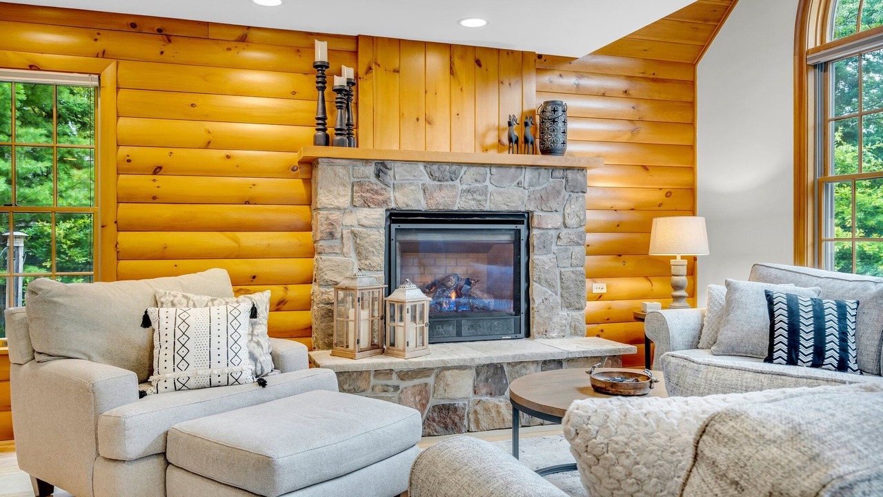 Photo of Livingroom in Bethel