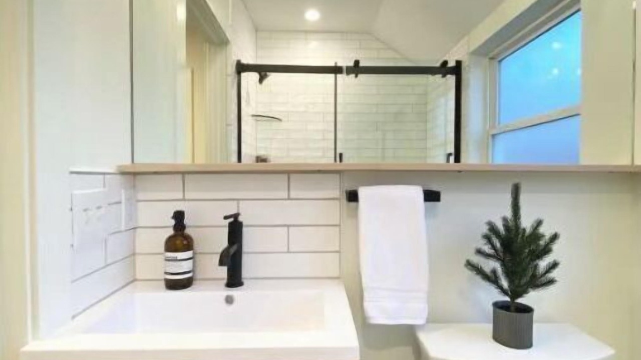 Photo of Bathroom in Grandview Heights