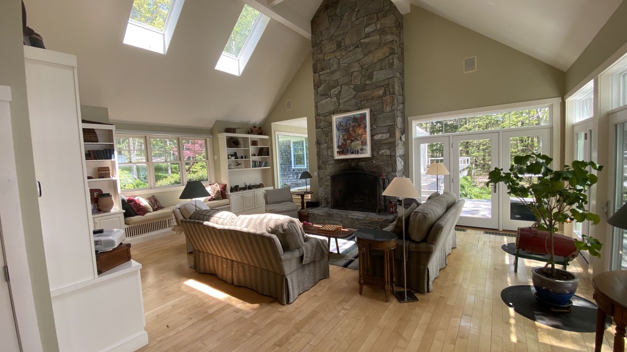 Photo of Livingroom in Cushing