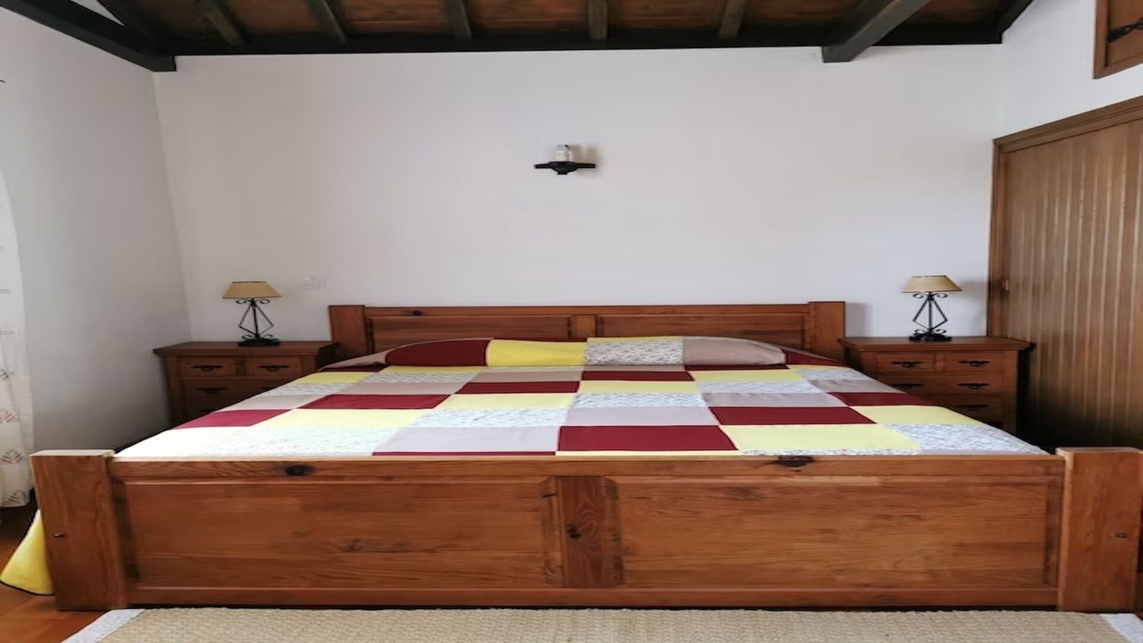 Photo of Bedroom in Capelo