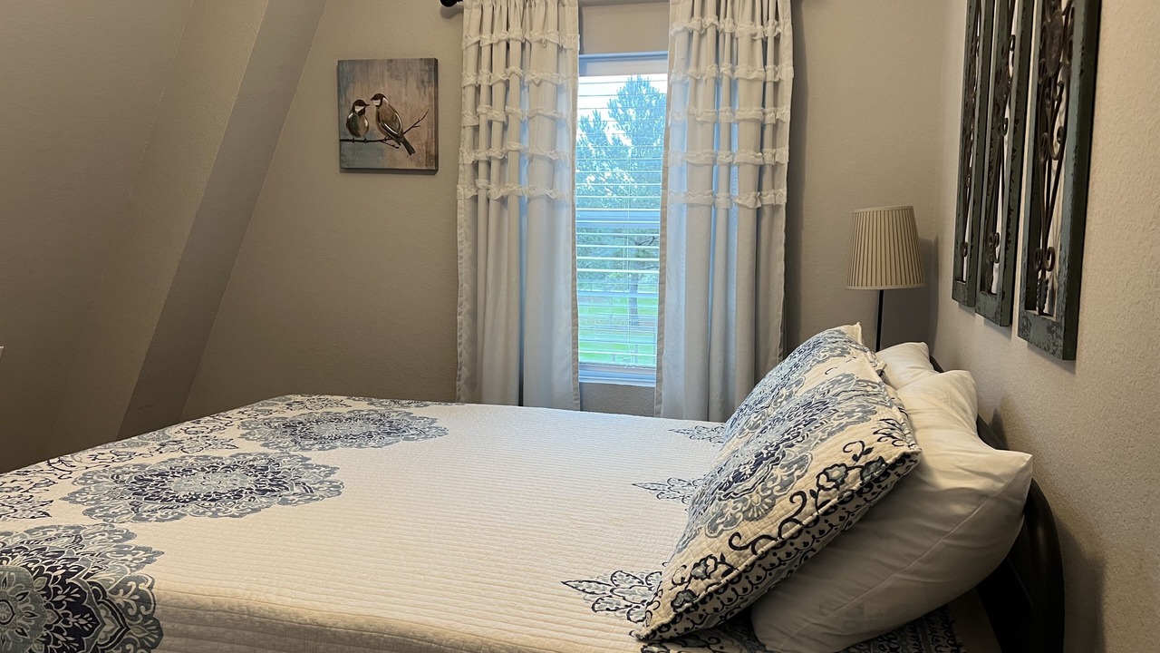 Photo of Bedroom in Tomball