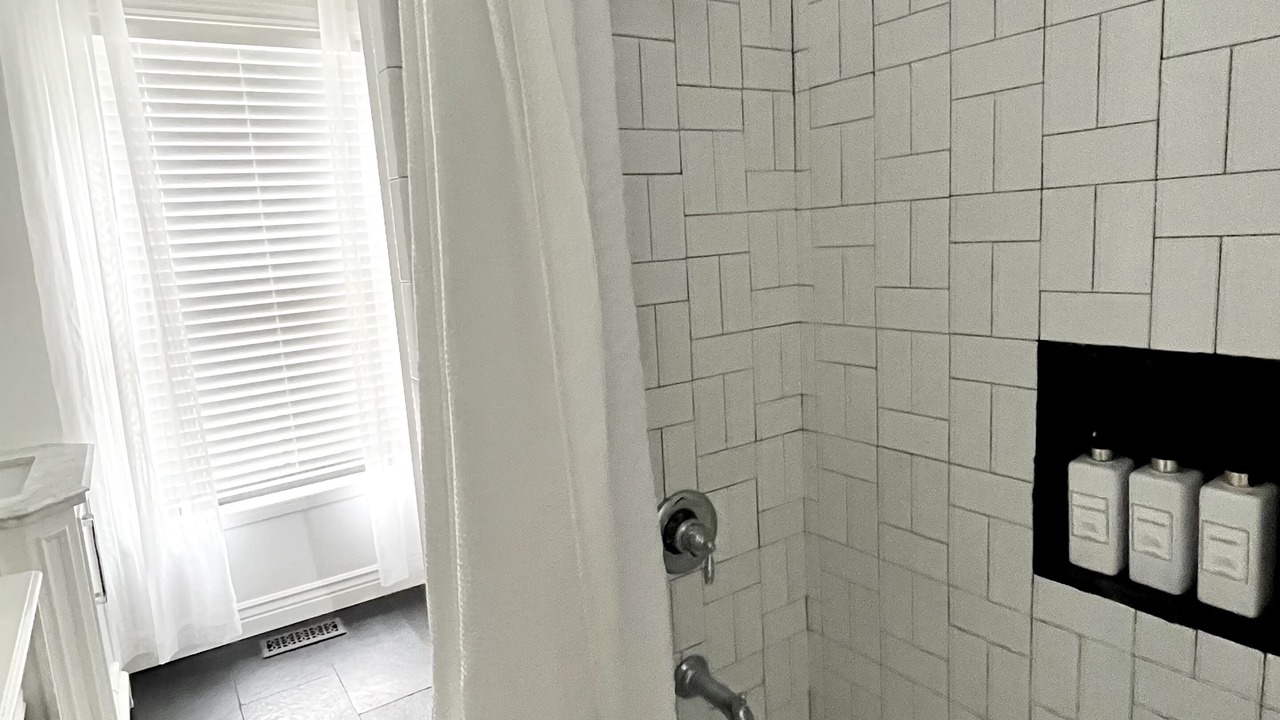 Photo of Bathroom in Brewery District