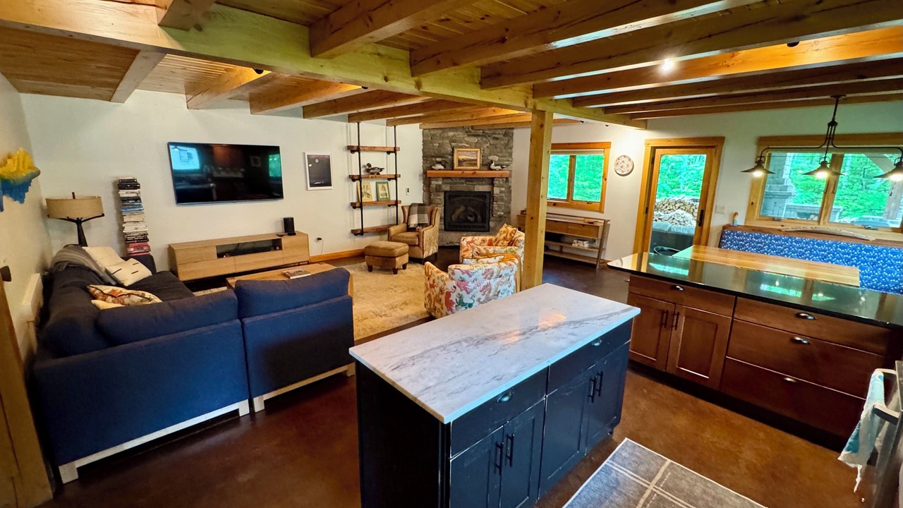 Photo of Livingroom in Carrabassett Valley