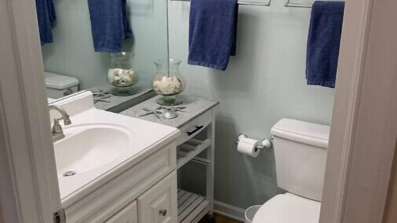 Photo of Bathroom in Dewey Beach