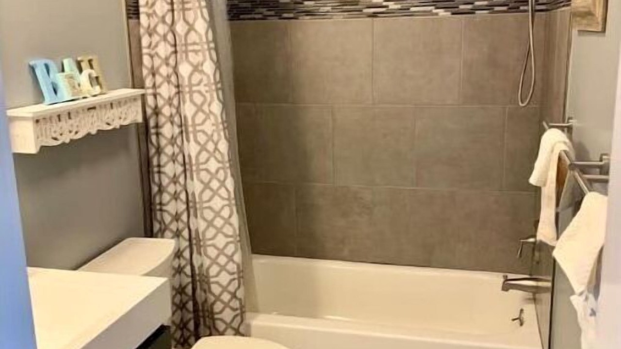 Photo of Bathroom in Dewey Beach