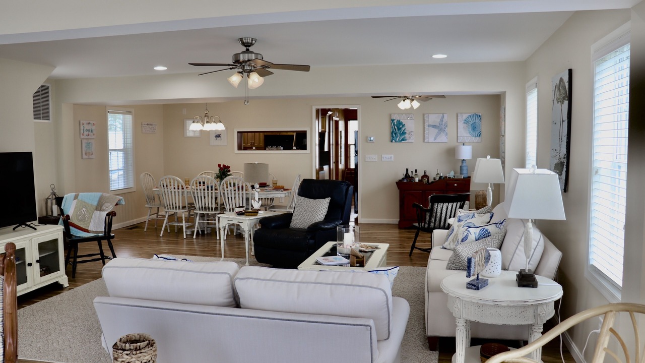 Photo of Livingroom in Long Neck