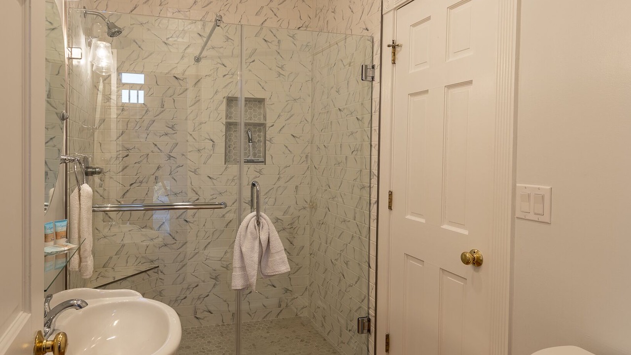 Photo of Bathroom in Bethany Beach