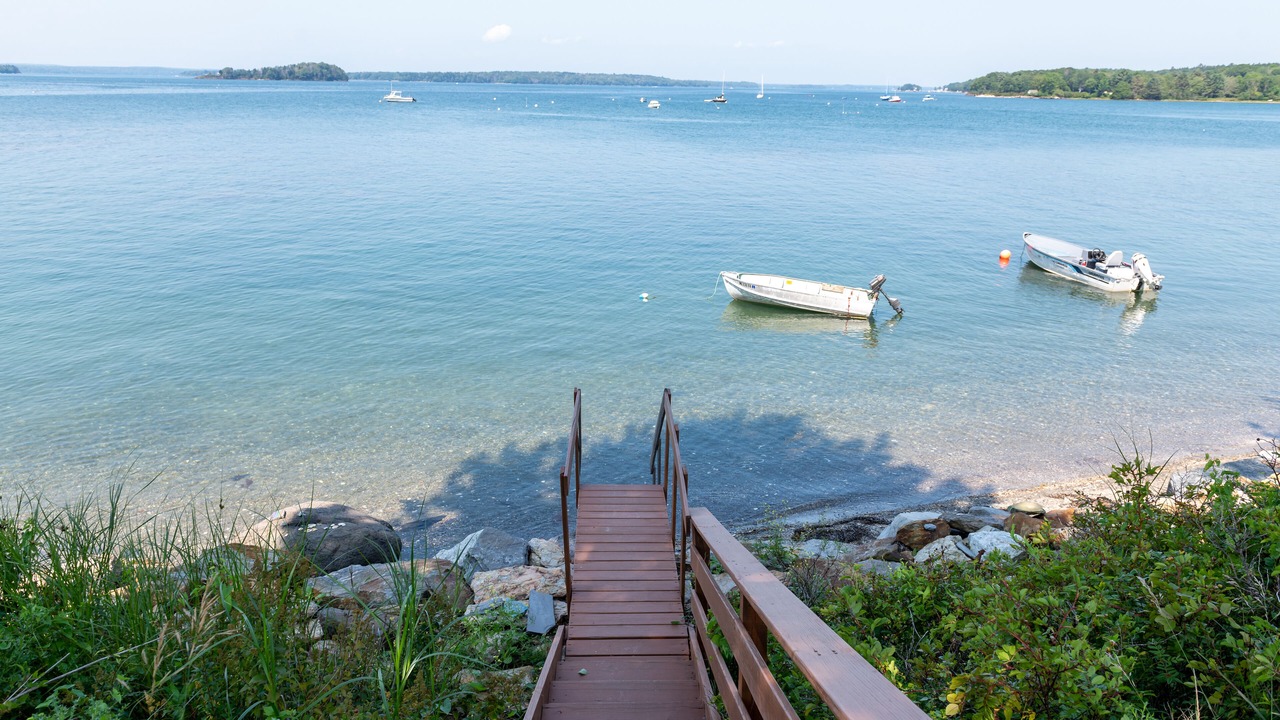 Photo of Outdoor in Mid-Coast and Islands