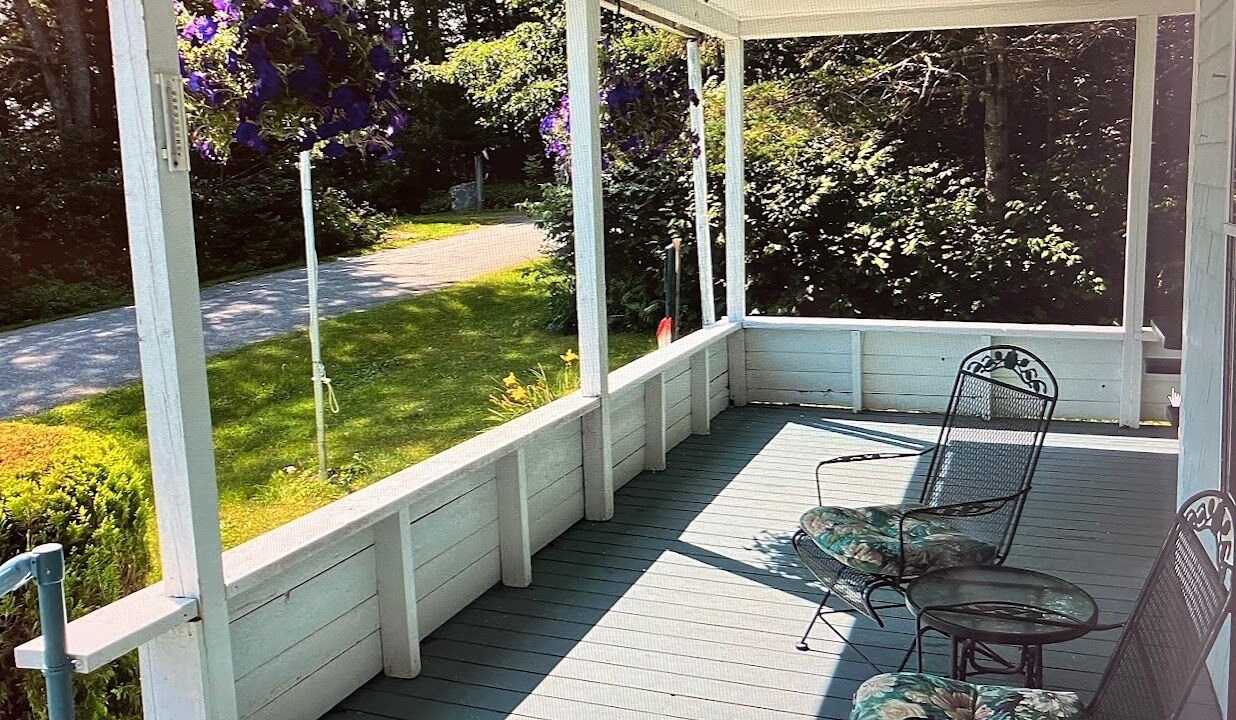 Photo of Outdoor in Round Pond