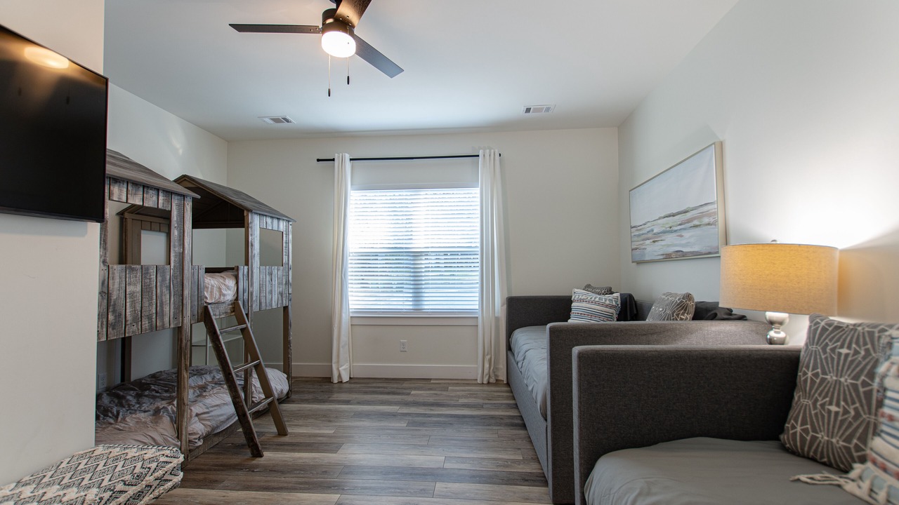 Photo of Bedroom in Carolyn Estates
