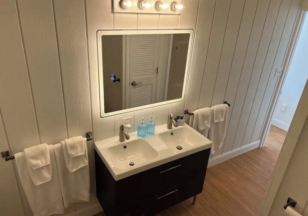 Photo of Bathroom in Rehoboth Beach