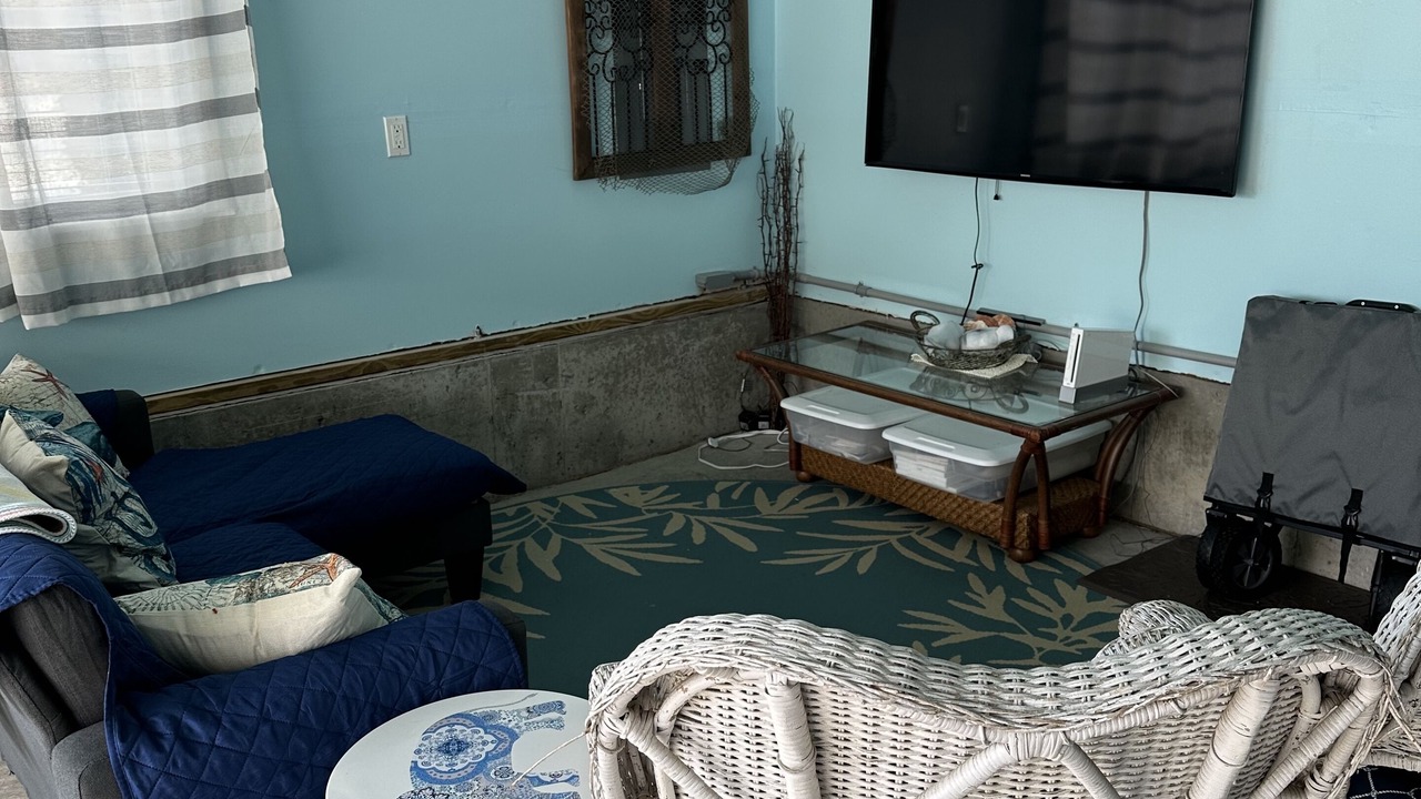 Photo of Livingroom in The Commons