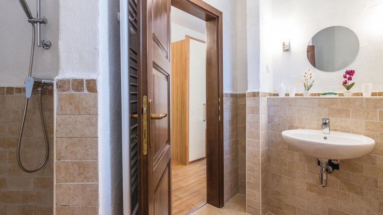 Photo of Bathroom in Mofardini