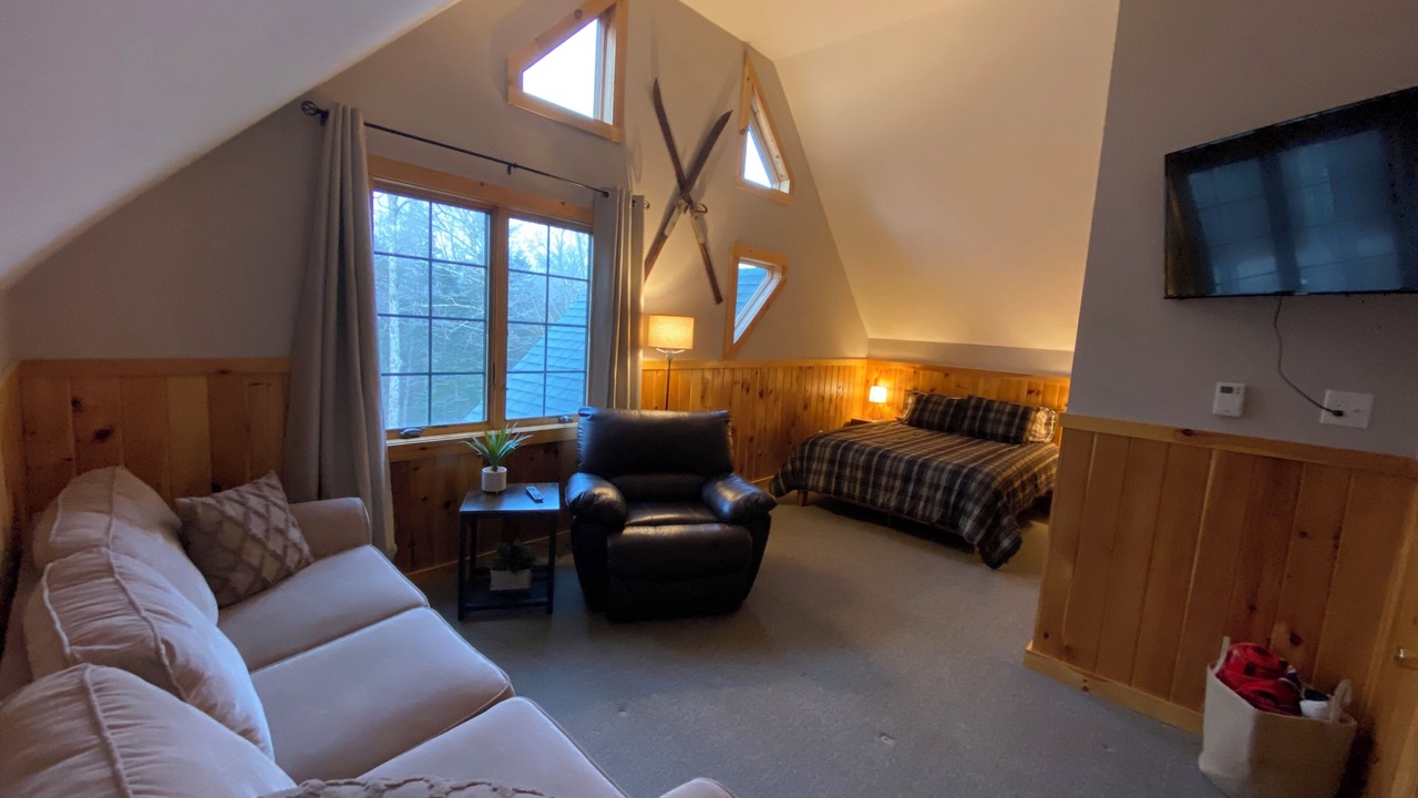 Photo of Livingroom in Carrabassett Valley